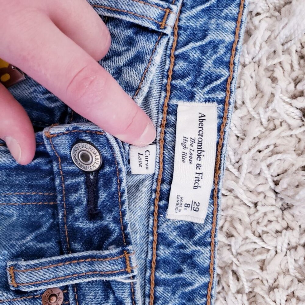 Size 29 Curve Love Loose Blue Jeans *Open to offers* - Picture 3 of 6